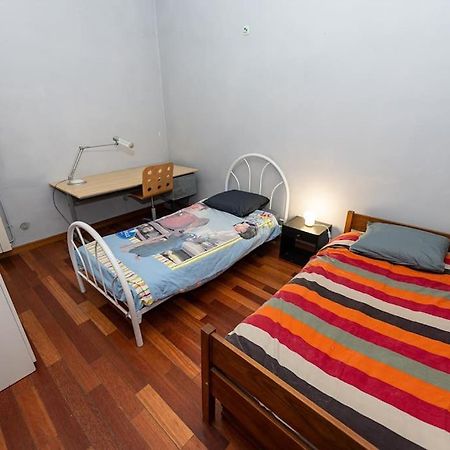 Anna-Maria : Grand Appartement 10 Personnes+Parking Prive -Actif+ Location- Marseille Luaran gambar
