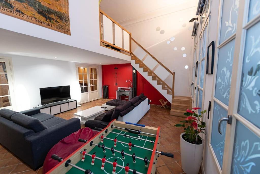 Anna-Maria : Grand Appartement 10 Personnes+Parking Prive -Actif+ Location- Marseille Luaran gambar
