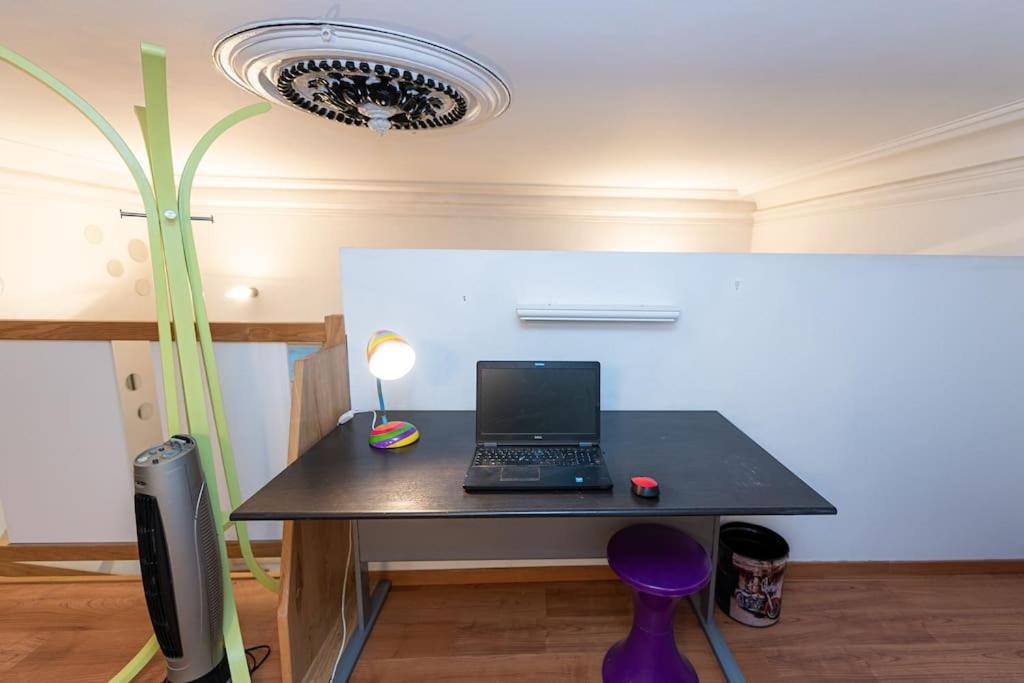 Anna-Maria : Grand Appartement 10 Personnes+Parking Prive -Actif+ Location- Marseille Luaran gambar