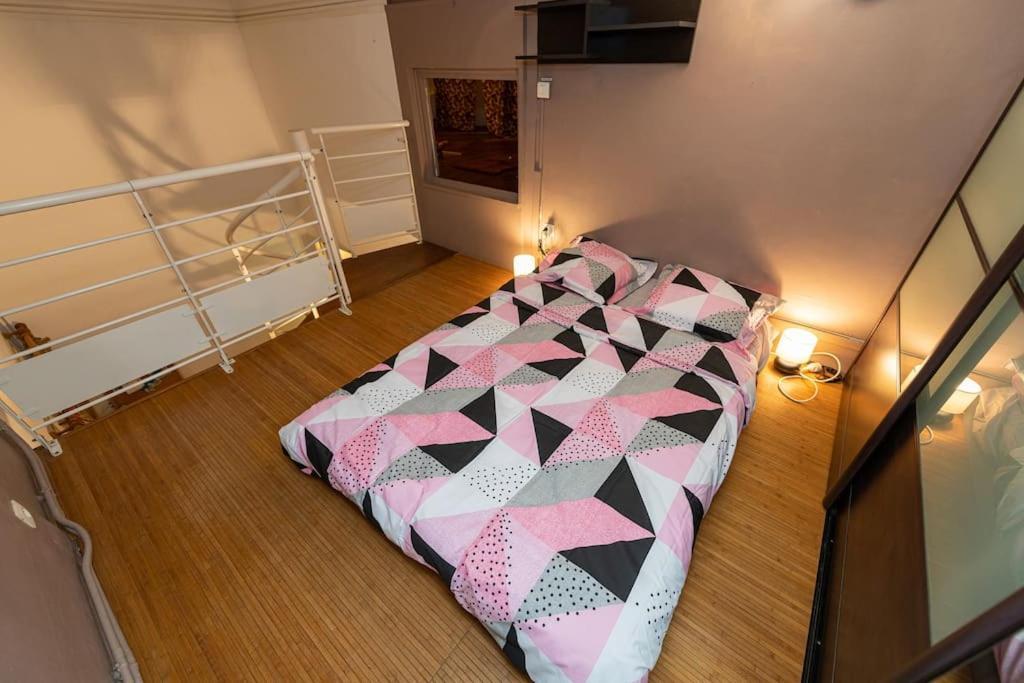 Anna-Maria : Grand Appartement 10 Personnes+Parking Prive -Actif+ Location- Marseille Luaran gambar